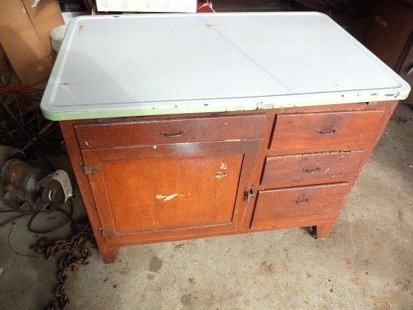 hoosier type kitchen cabinet style kitchen cabinet with enamel top tin bread drawer porcelain top hoosier style kitchen cabinet hoosier type kitchen cabinet style kitchen cabinet with enamel top tin bread drawer porcelain top hoosier style kitchen cabinet