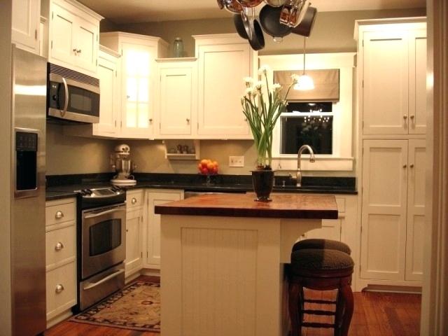 ideas for small kitchens layout small images of pictures of small kitchen layouts pictures small kitchen layouts small kitchen design layout ideas for small kitchens layout